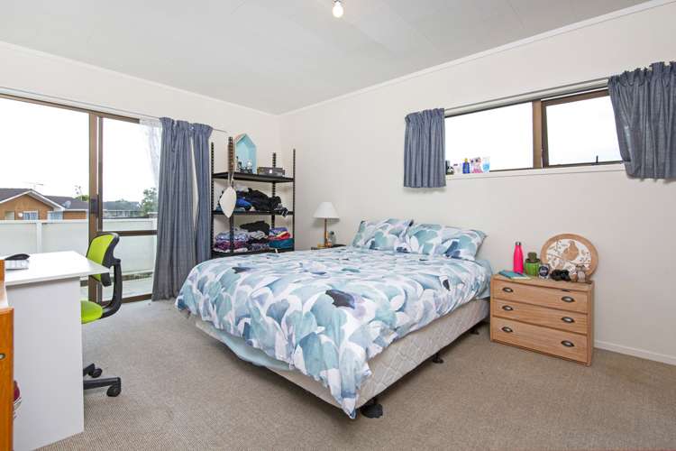 2/47 Luton Avenue Sunnyhills_11