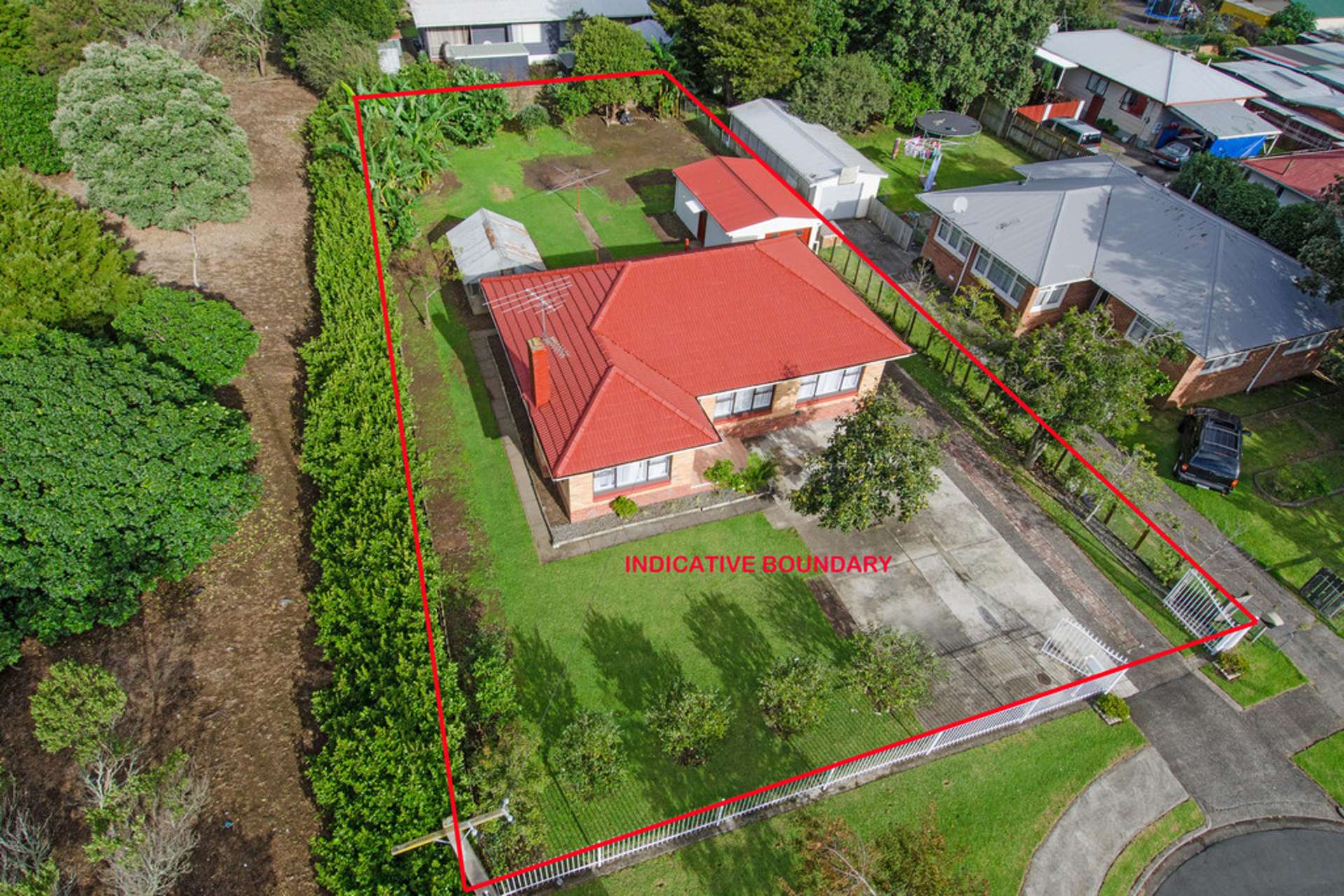 8 Colin Street Mangere_0