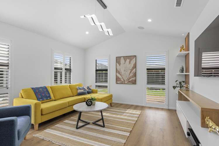 6 Snow Cup Close Lincoln_8