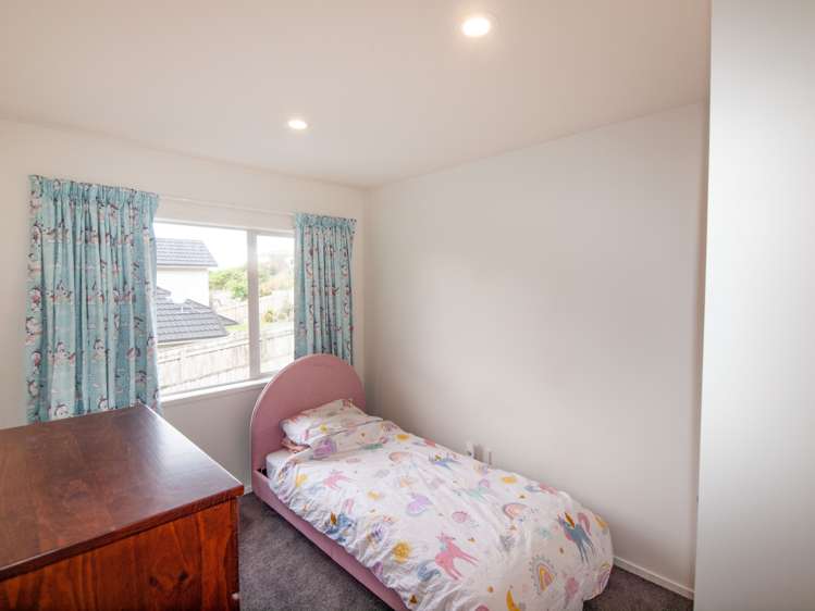 4 Neston Grove Churton Park_10