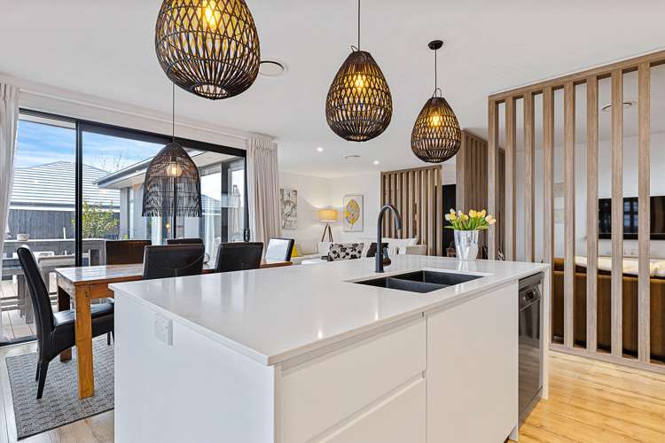 589 Madras Street Saint Albans_5