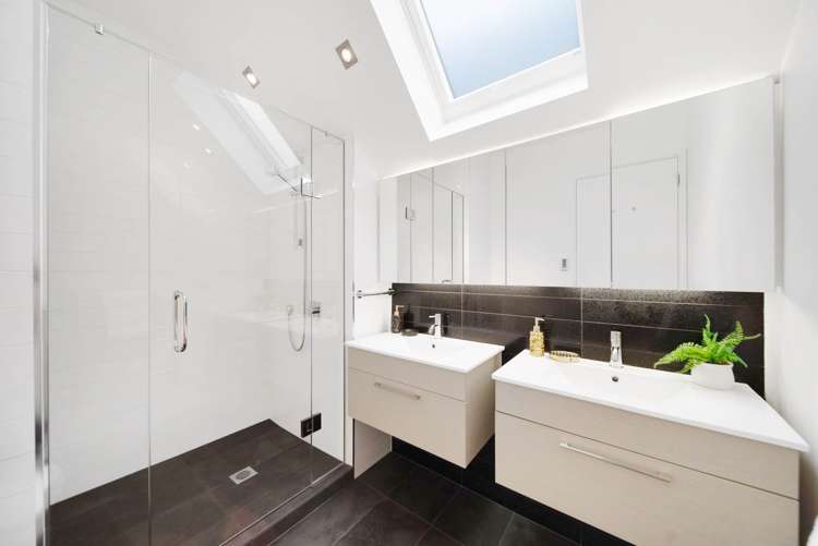 43 Scarborough Terrace Parnell_12