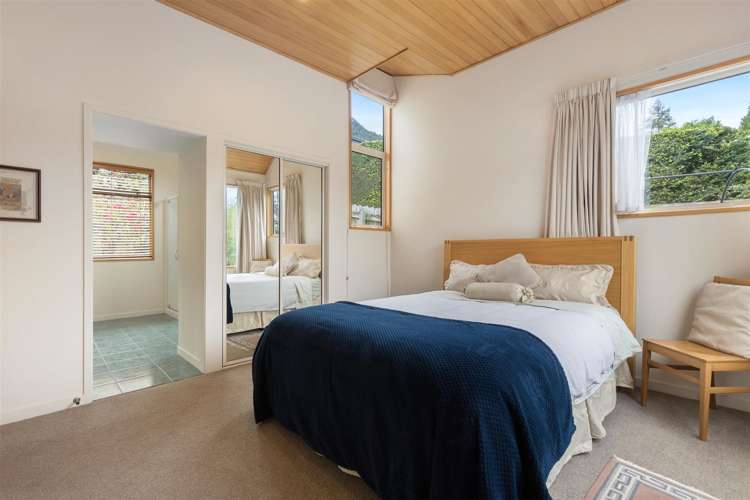 18 Evergreen Place Fernhill/Sunshine Bay_7