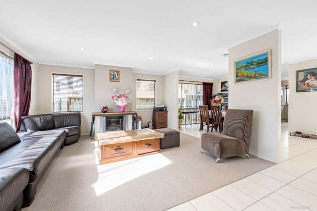 5 Villa Court Eastern Beach_3