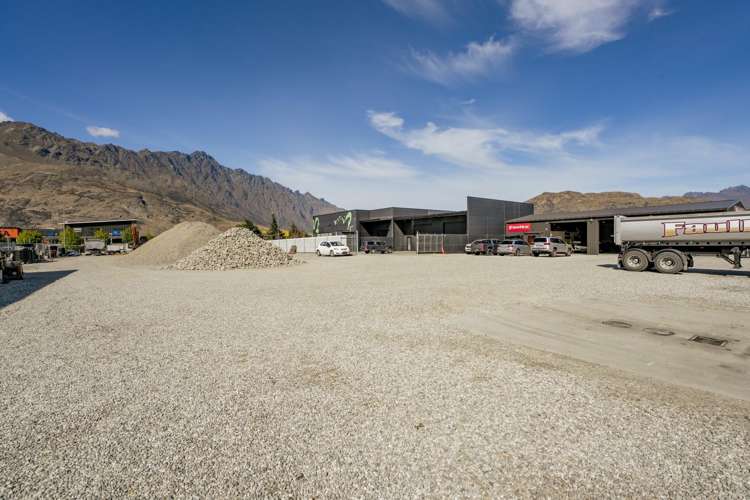 13, 15, 17 Glenda Drive Frankton_11