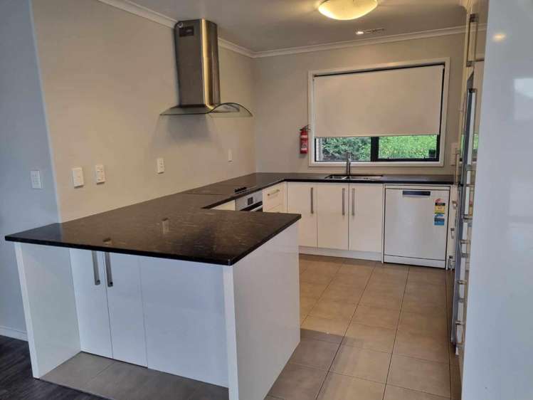33 Devon Street 1070_1