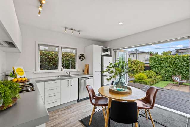 2/110 Leinster Road Merivale_4