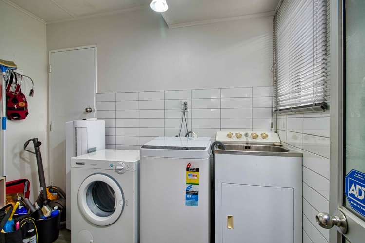 22 Columbus Crescent Flaxmere_9