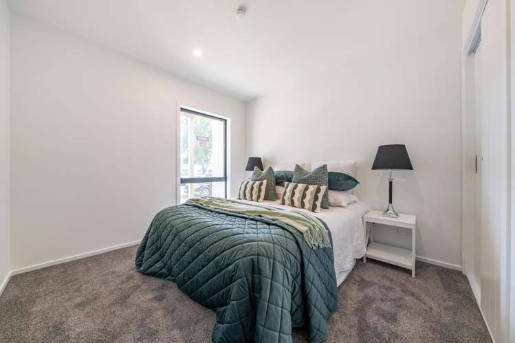 18-20 King Street Upper Hutt Central_17