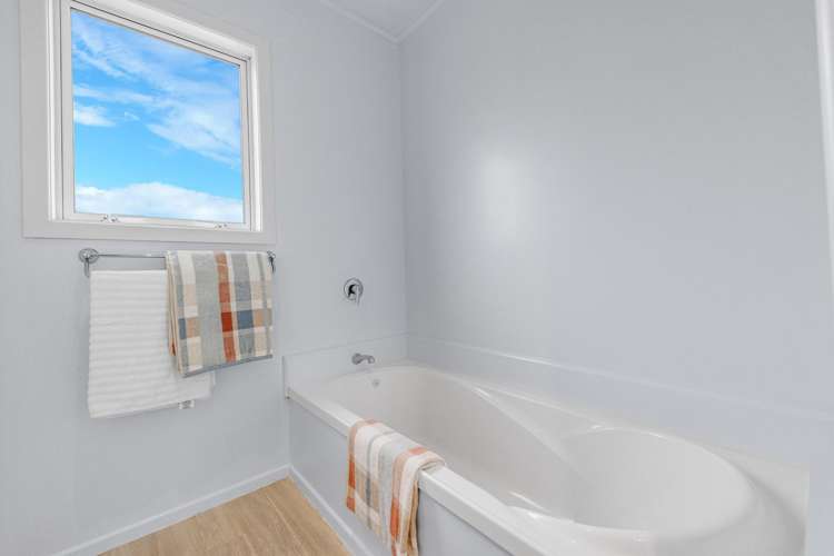 5 Japonica Drive Beach Haven_8