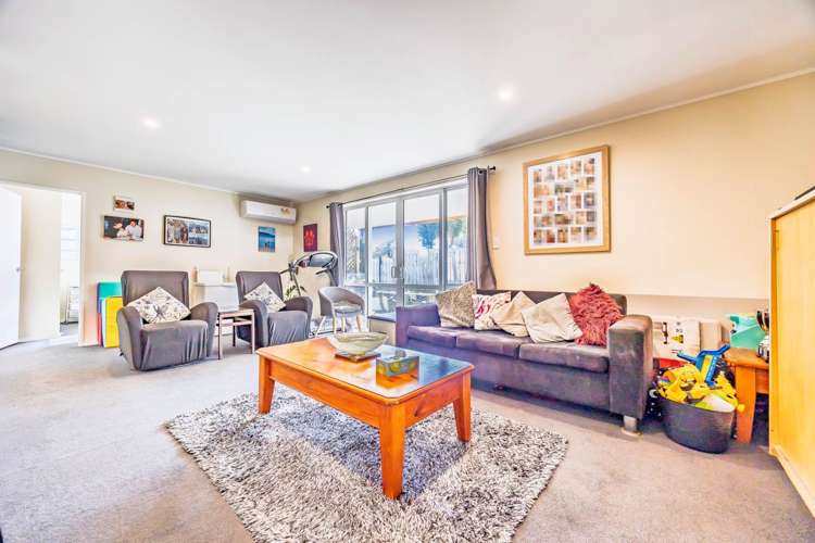 41 Ashgrove Road Mangere_25