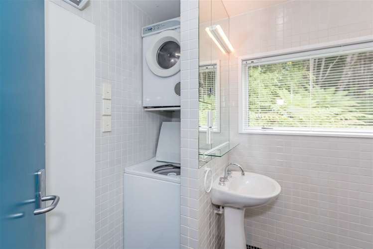 27 Settlers Hill Akaroa_23