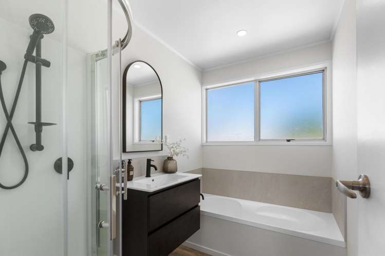 15a Lethborg Street Dinsdale_13