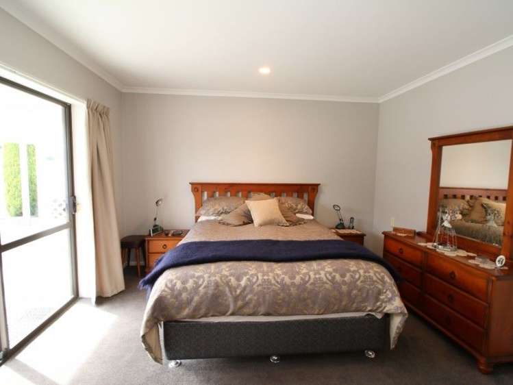 55 Kelvin Crescent Allenton_6