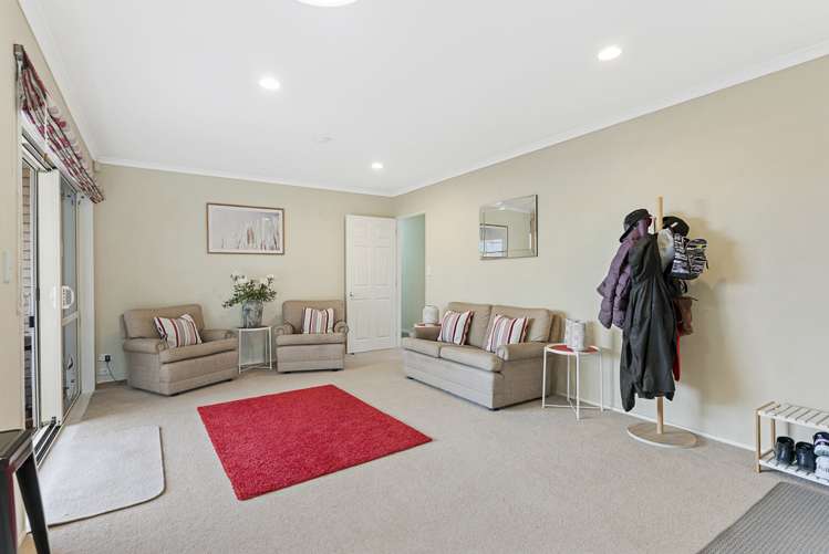 11 Kath Hopper Drive Orewa_5