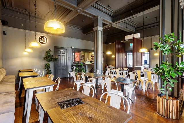 1 Queens Gardens Dunedin Central_4