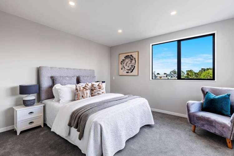 24 Bristol Freighter Road Hobsonville_12