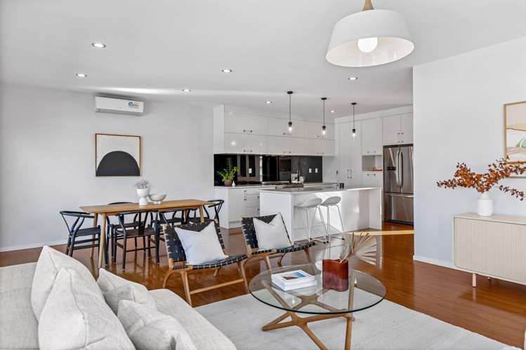 19B Duncan Avenue_1