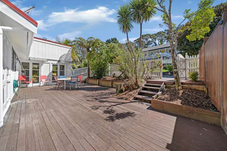 1/5 Wyvern Place Glenfield_17