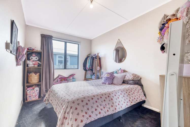 5 Queen Street Awanui_7