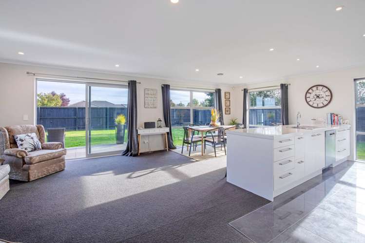 70 Tiny Hill Drive Rolleston_8