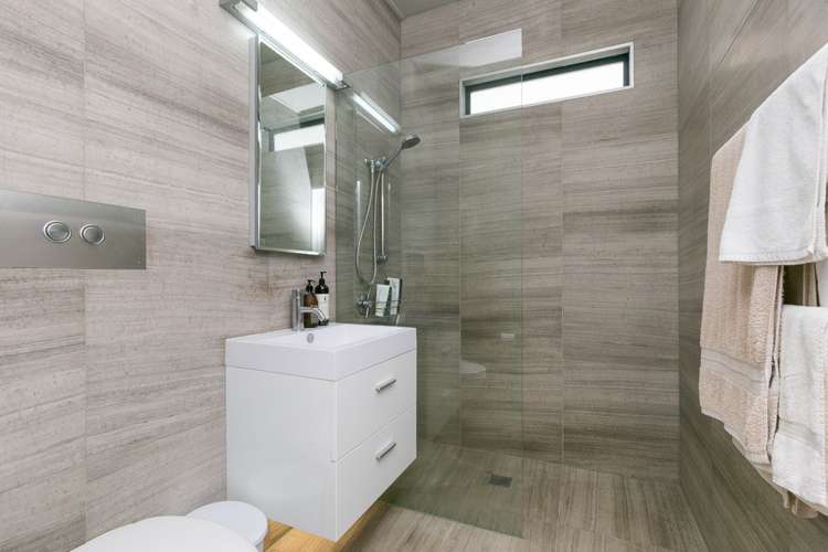 8n Egmont Street Te Aro_16