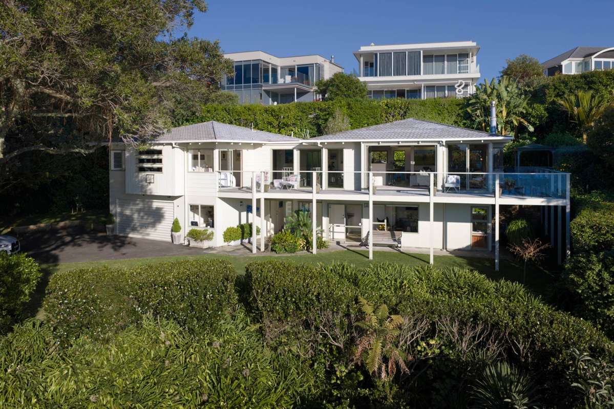10 Peacock Street_0