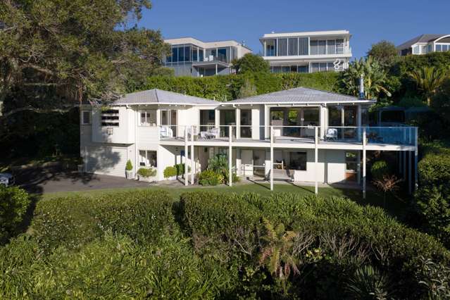 Captivating Coastal Lifestyle
