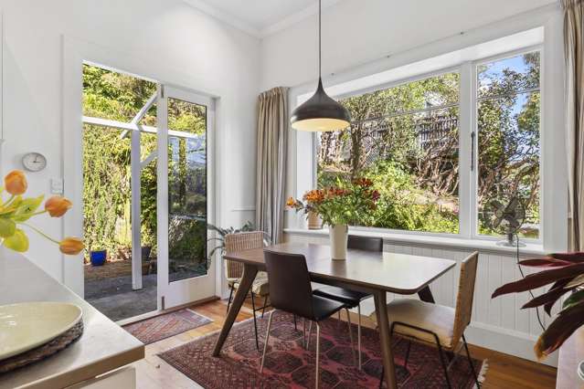 12 Leicester Street North East Valley_2