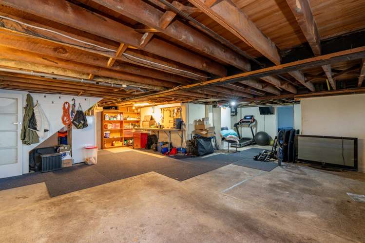 490 Tay Street Hawthorndale_19