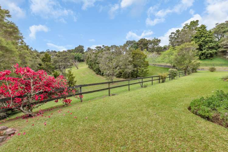 63 Memorial Drive Parahaki_42