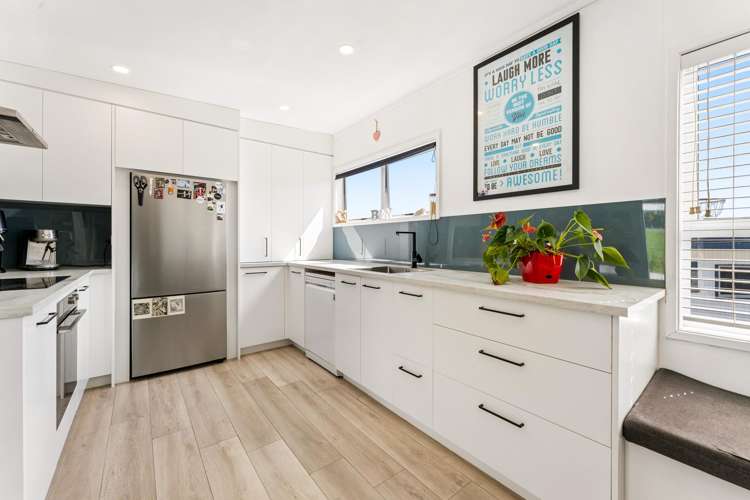 52B Bay Street Red Beach_5