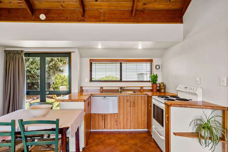 206 Knight Street Hastings_3