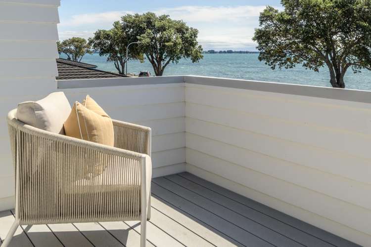 19 Beach Road Otumoetai_19