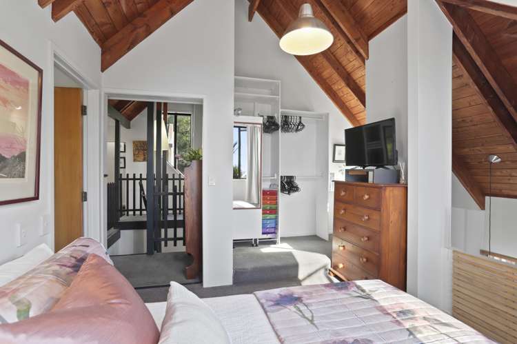 246 Scenic Drive Titirangi_6