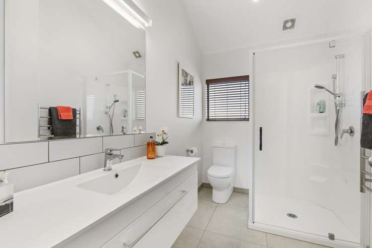 2/15 Queensway Three Kings_15