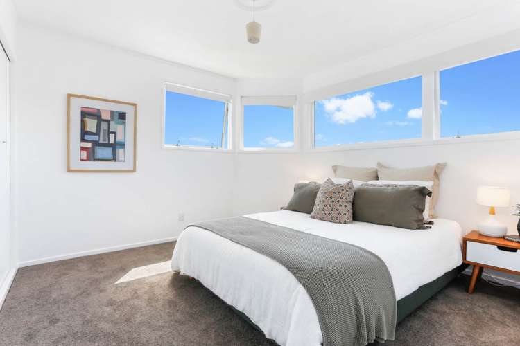 6 Tipene Place Meadowbank_11