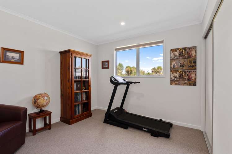 57 Verdeco Boulevard Lincoln_21