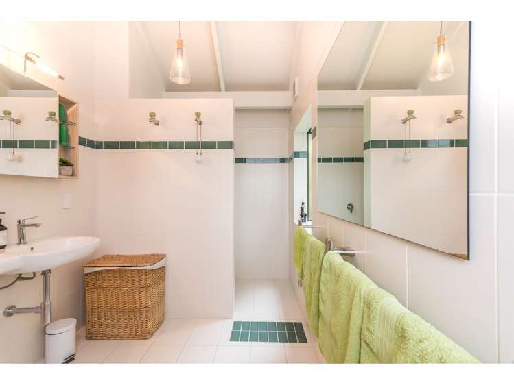 89 Scenic Drive Titirangi_6