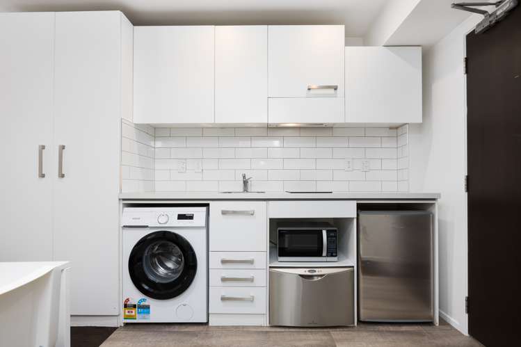 802/10 Waterloo Quadrant Auckland Central_10