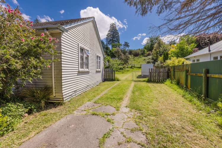 18 Great North Road Waipawa_13