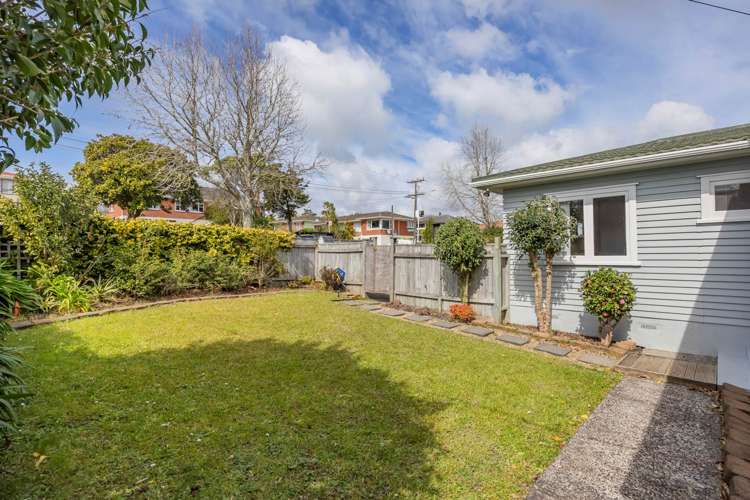 1/46 College Road Northcote_24