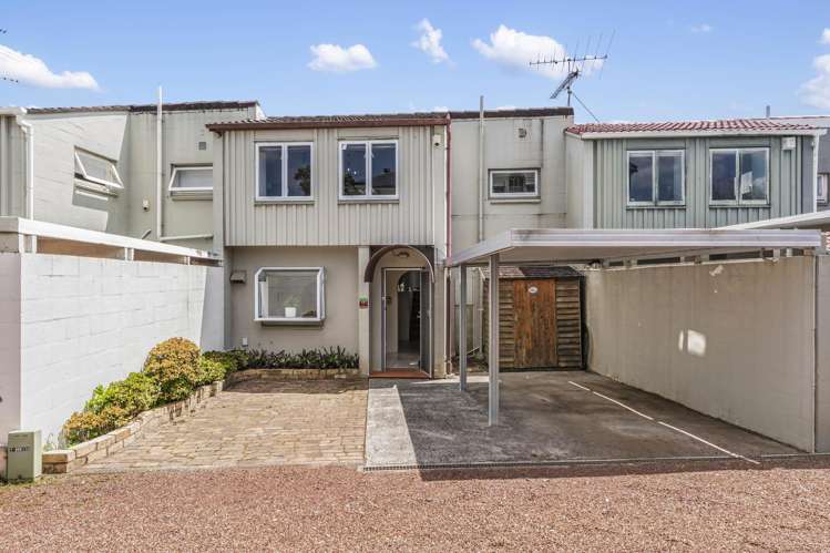 56a Bassett Road Remuera_19