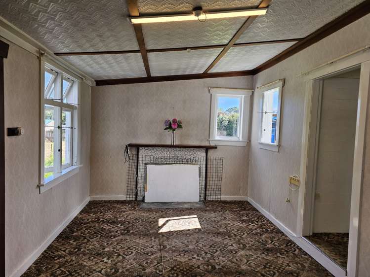 52 Carthew Street Okato_8