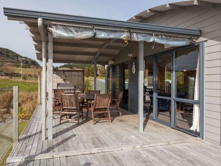 60 Scott Drive Cooks Beach_13