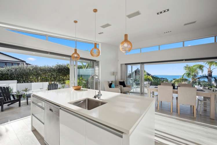 12a Eastcliffe Road Castor Bay_12