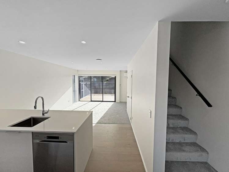 3/2 Deloraine Street 1535_3