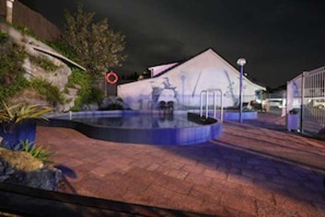 Motel Business For Sale - Prime Lake Taupo Location