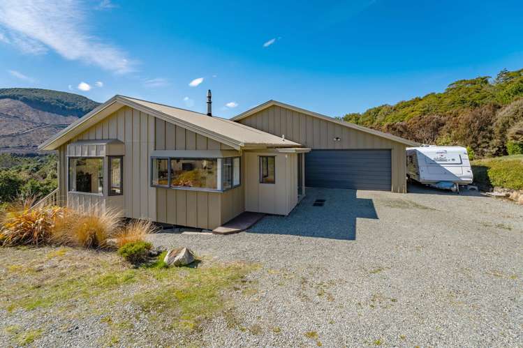 37 Alpine Meadows Drive_2