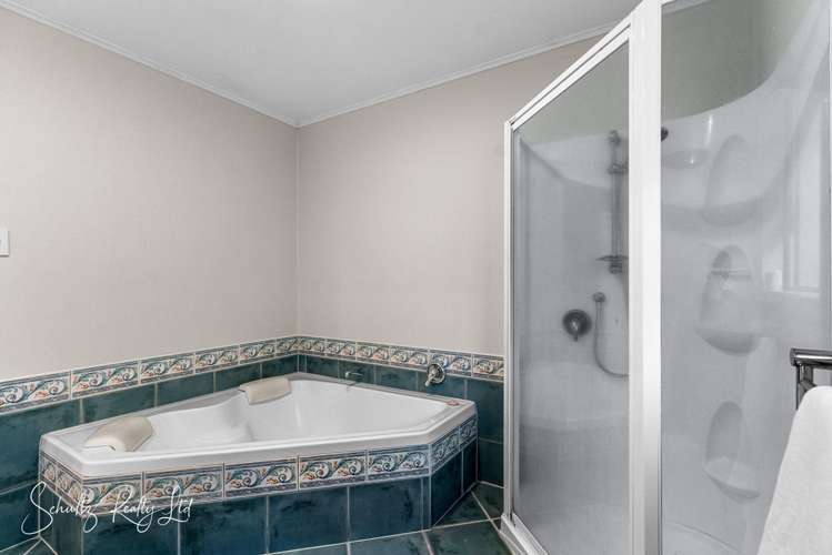 91 Hurndall Street East Maungaturoto_15